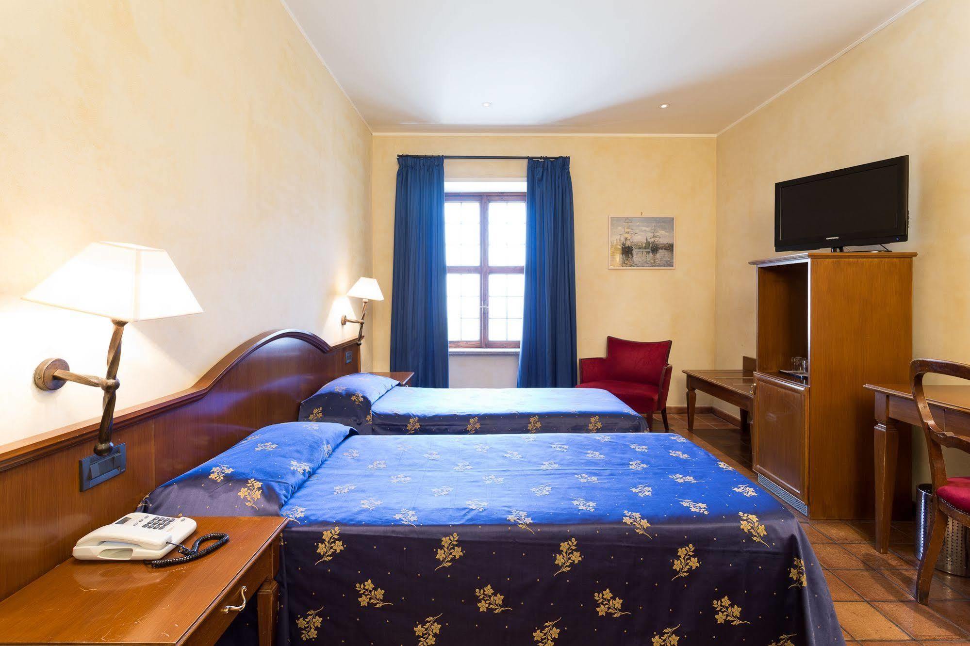 Hotel Columbus Roma Eksteriør bilde